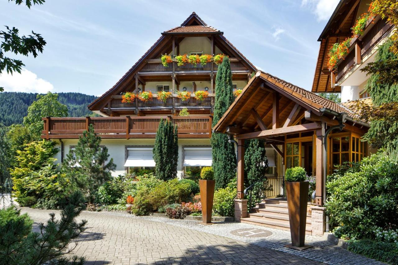 فندق لاندهوتل هيرشين Oberwolfach المظهر الخارجي الصورة